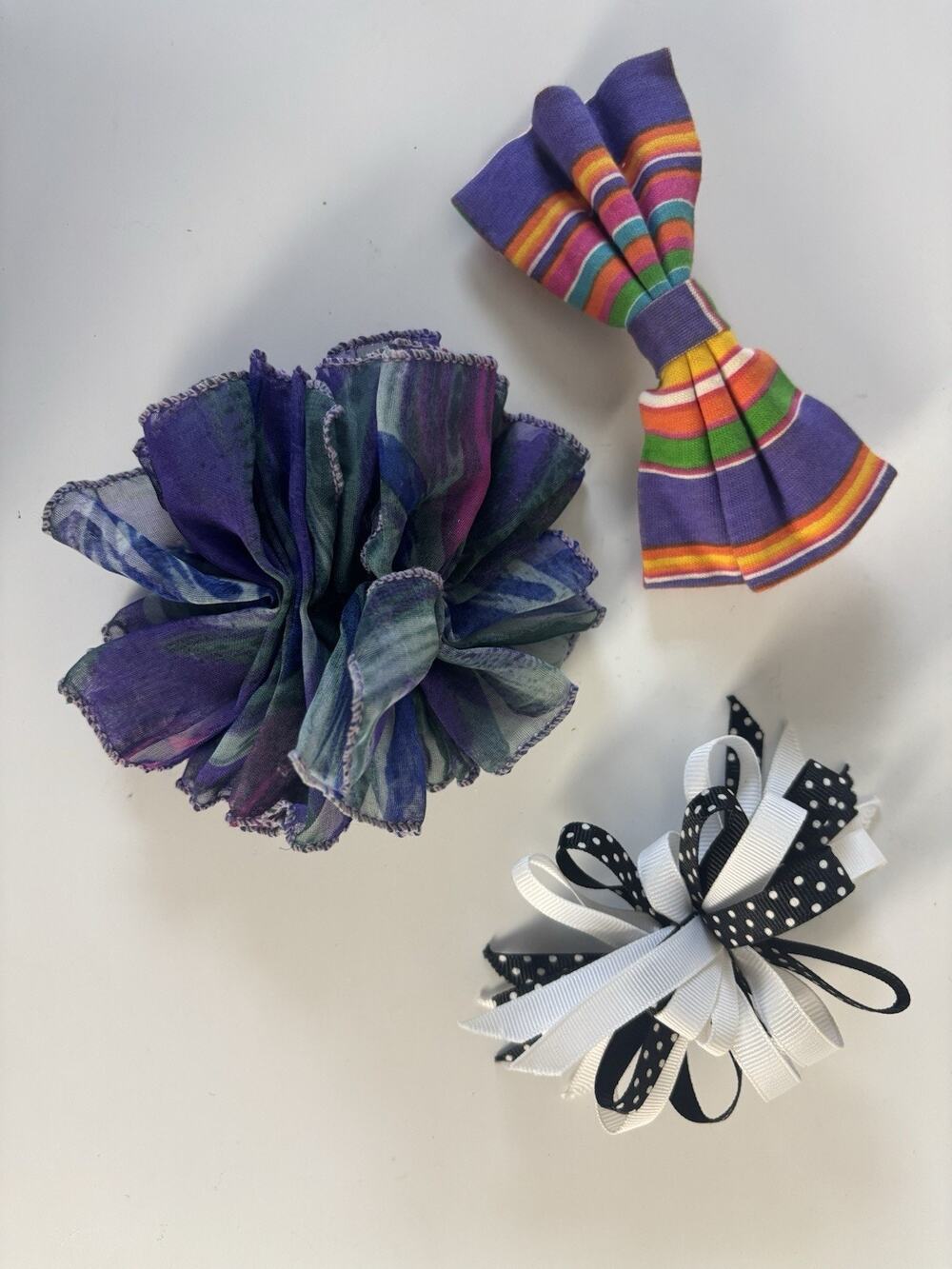 Vintage 90s Lot of 3 Girl’s Hair Bows Accessories Clips Barrette Retro